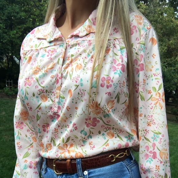SOLD ….Vintage 70’s Smartique Blouse - Picture 4 of 8